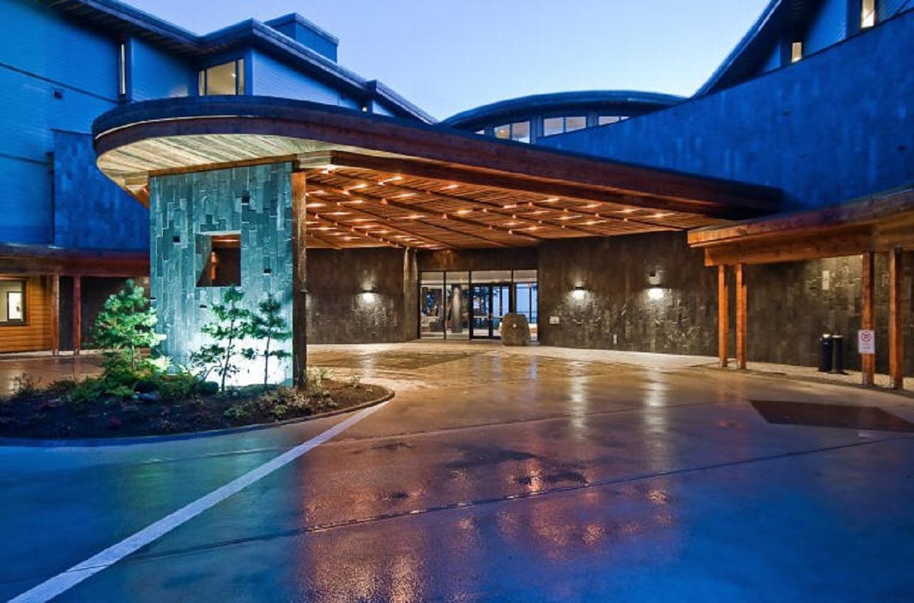 Black Rock Oceanfront Resort Уклуелет Екстериор снимка